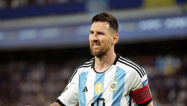 Messi'nin 2022 Dünya Kupası'nda giydiği formalar açık artırmaya çıkıyor!