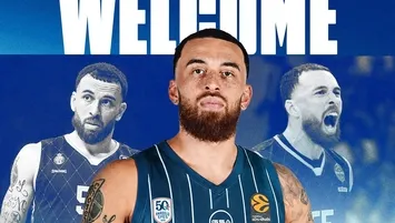 Mike James, A.Efes’te