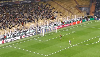 Fenerbahçe tribünleri Filistin'i unutmadı!