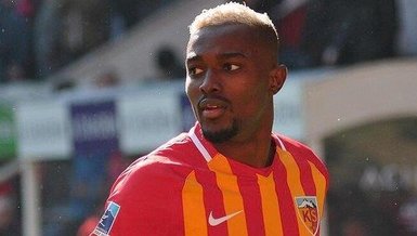 Besiktas In Yeni Transferi Mensah Istanbul A Geldi Son Dakika Besiktas Haberleri Fotomac
