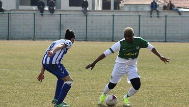 Trabzonspor'un eski yıldız futbolcusu İbrahim Yattara sahalara döndü