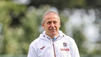 Milli oyunculara göz hapsi