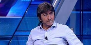 Oğuzhan aldı sazı eline