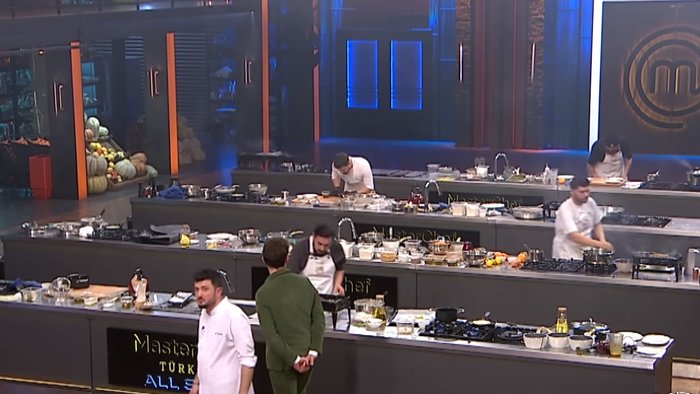 masterchef-4-ceketi-kim-kazandi-28-aralik-masterchefte-4-finalist-kim-oldu-1703759973912.jpg