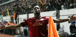Drogba dönüyor