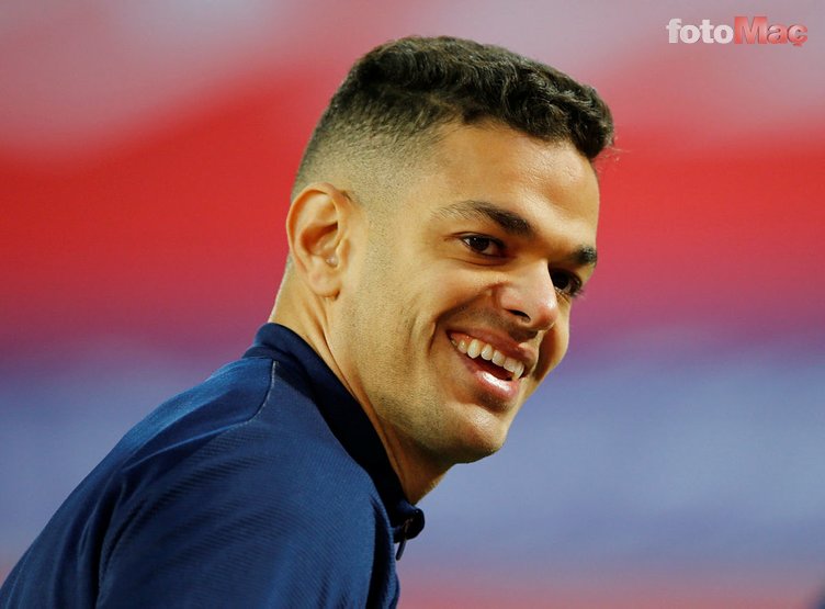 Son dakika spor haberleri... Lille Yusuf Yazıcı'nın yerine Hatem Ben Arfa'yı düşünüyor!