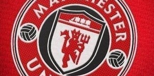 Manchester United'a yeni amblem
