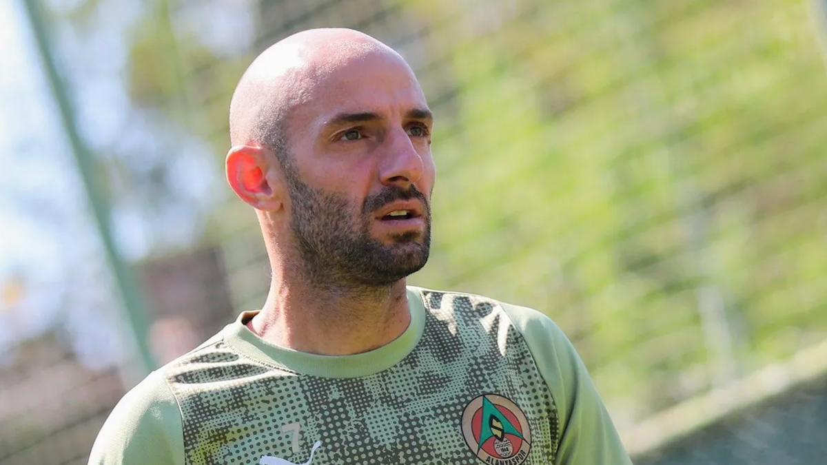 Alanyaspor'da Efecan Karaca dönemi sona erdi!