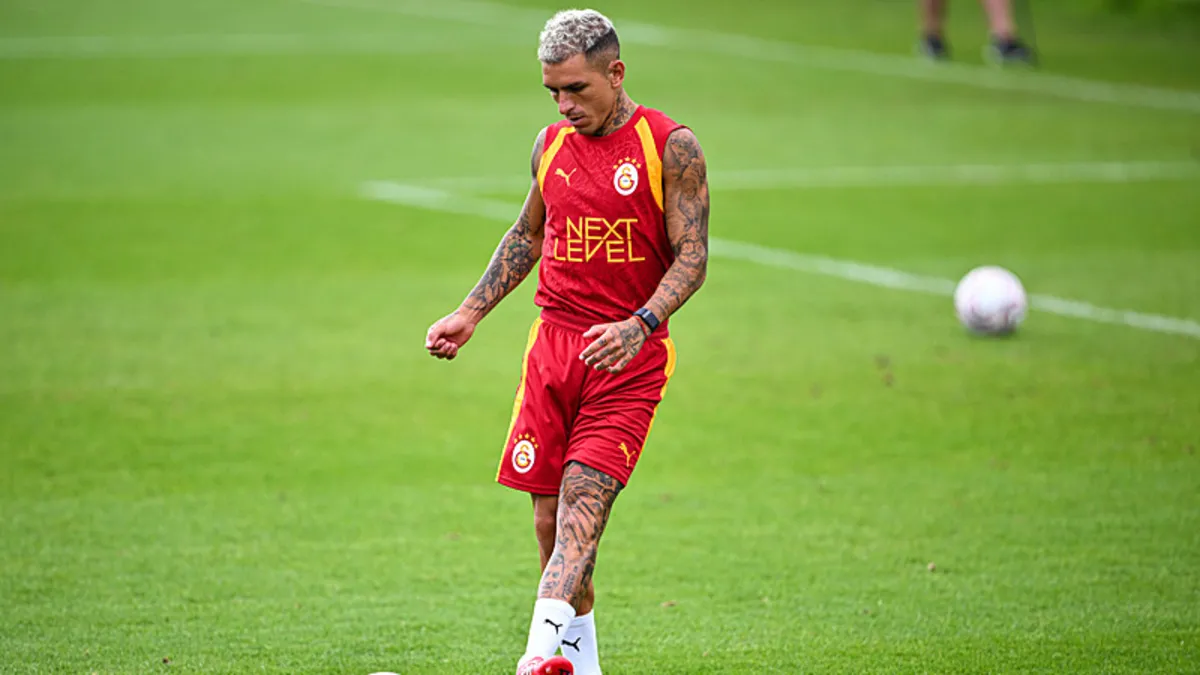 Galatasaraylıları üzen transfer haberleri! Lucas Torreira…