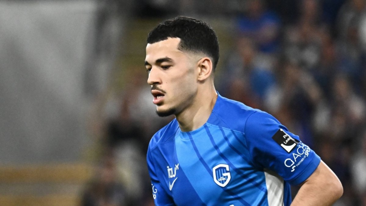 Galatasaray Genk'li sağ bek Zakaria El Ouahdi ile görüşmelerde bulundu! Galatasaray Genk'li sağ bek Zakaria El Ouahdi ile görüşmelerde bulundu!