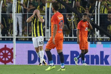 Fenerbahçe - Başakşehir yazar yorumları