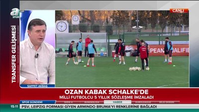 Schalke Ye Transfer Olan Ozan Kabak Antrenmanda Sakatlandi Son Dakika Almanya Bundesliga Haberleri Fotomac