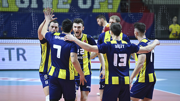 Fenerbahçe Parolapara final için sahada