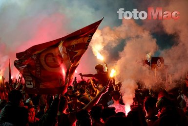 Galatasaray taraftarı ile Denizlispor taraftarı birbirine girdi