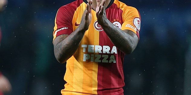 Galatasaray'ın kapısında bekleyen büyük tehlike! Dünya devleri transfer için...