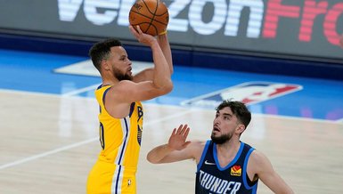 NBA'de Golden State Warriors'ı galibiyete Stephen Curry taşıdı