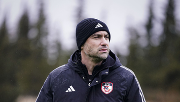 Burak Yılmaz kulübede!