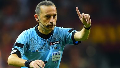 Fenerbahce Besiktas Derbisini Cuneyt Cakir Yonetecek Son Dakika Fenerbahce Haberleri Fotomac