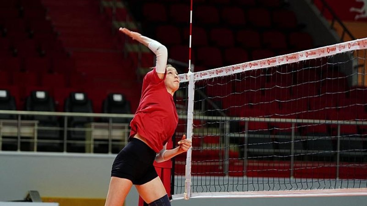 Sultanlara şahin gözü