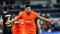 Başakşehir rahat kazandı! Mesut Özil ilk maçına çıktı