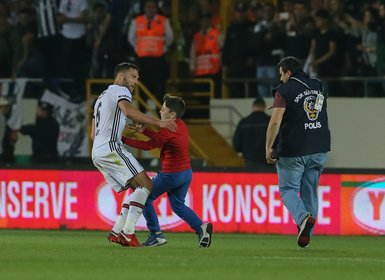 Beşiktaş maçı sonuna bu görüntü damga vurdu