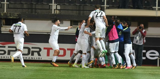 Akhisar evinde kral