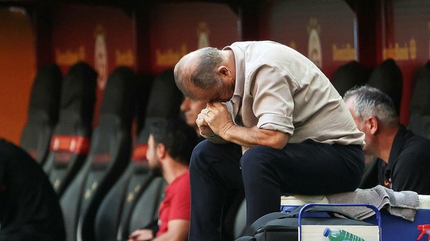 Galatasaray'da büyük endişe! Protestolar sonrası Fatih Terim...