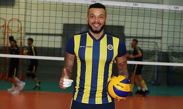 Salvador Hidalgo Oliva Fenerbahçe’de