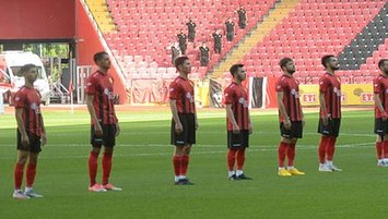 Türk futbolunun lokomotifi küme düştü!