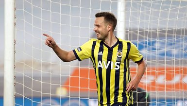 Son dakika FB transfer haberleri | Fenerbahçe'de Novak'ın yerine Umut Meraş geliyor!