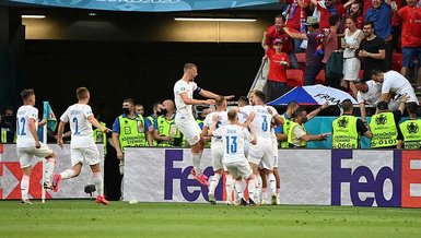 Hollanda - Çekya: 0-2 (MAÇ SONUCU - ÖZET)