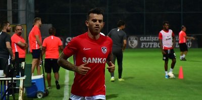 Güray Vural: Göztepe maçını kazanmak istiyoruz