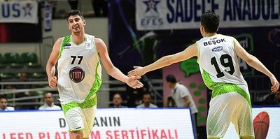 TOFAŞ Anadolu Efes'e fark attı