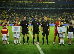 Bulent Yildirim La Kim Daha Cok Kazandi Son Dakika Fenerbahce Haberleri Fotograflari Fotomac