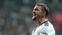 Caner Erkin 1. sırada
