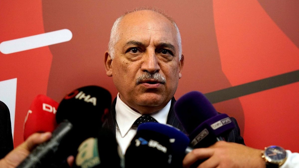 Mehmet Büyükekşi'den veda mesajı