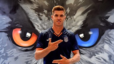 Başakşehir Krzysztof Piatek'i transfer etti