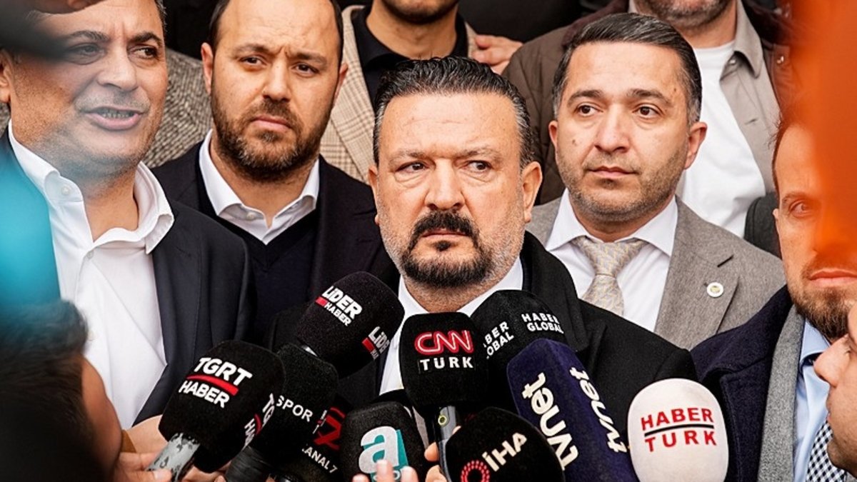 Ertan Torunoğulları: Başkanımız kulüpte, transfer çalışmalarımıza kaldığımız yerden devam edeceğiz