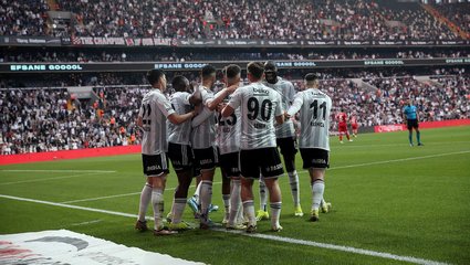 Beşiktaş'ta 4 futbolcu Fenerbahçe derbisinde yok