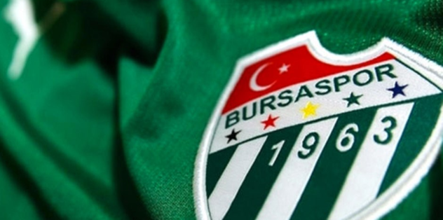Protokol tribününde burun kıran kavga
