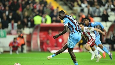 8 penaltı ile zirvede