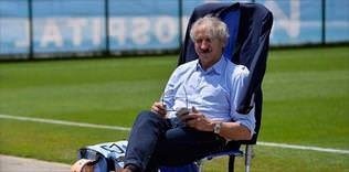 Giuliano 'orta'yı yaptı