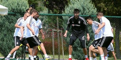 Beşiktaş taş gibi