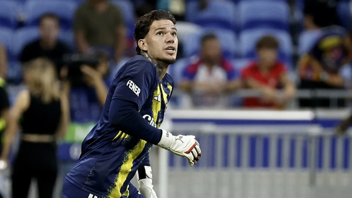 Ederson satılık değil