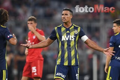 Fenerbahçe görüşmelere başladı! İmzalar ve ayrılıklar peş peşe...