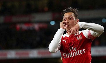 Arsenal cephesinden flaş Mesut Özil açıklaması!