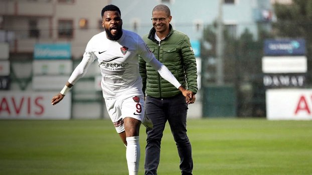 Zeki Uzundurukan'dan Fenerbahçe için transfer açıklaması! Boupendza ve Alex... #