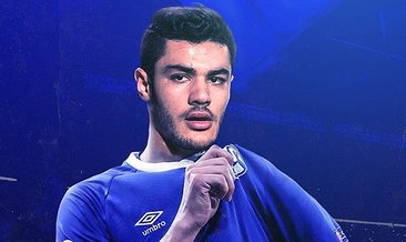 Milan Bombalari Pes Pese Patlatiyor Ozan Kabak Resmen Son Dakika Transfer Haberleri Fotoma