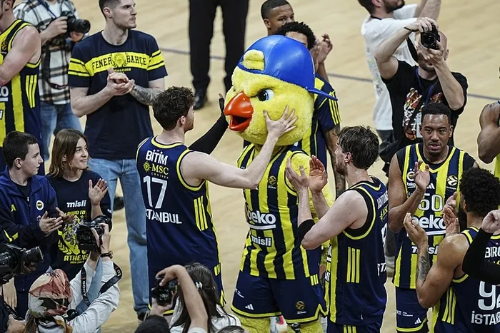 olympiakos-fenerbahce-beko-canli-izle-ne-zaman-saat-kacta-hangi-kanalda-1779436072090.jpeg Final Four yarı final maçı izle