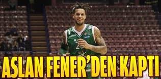 Hackett'ı Aslan kaptı